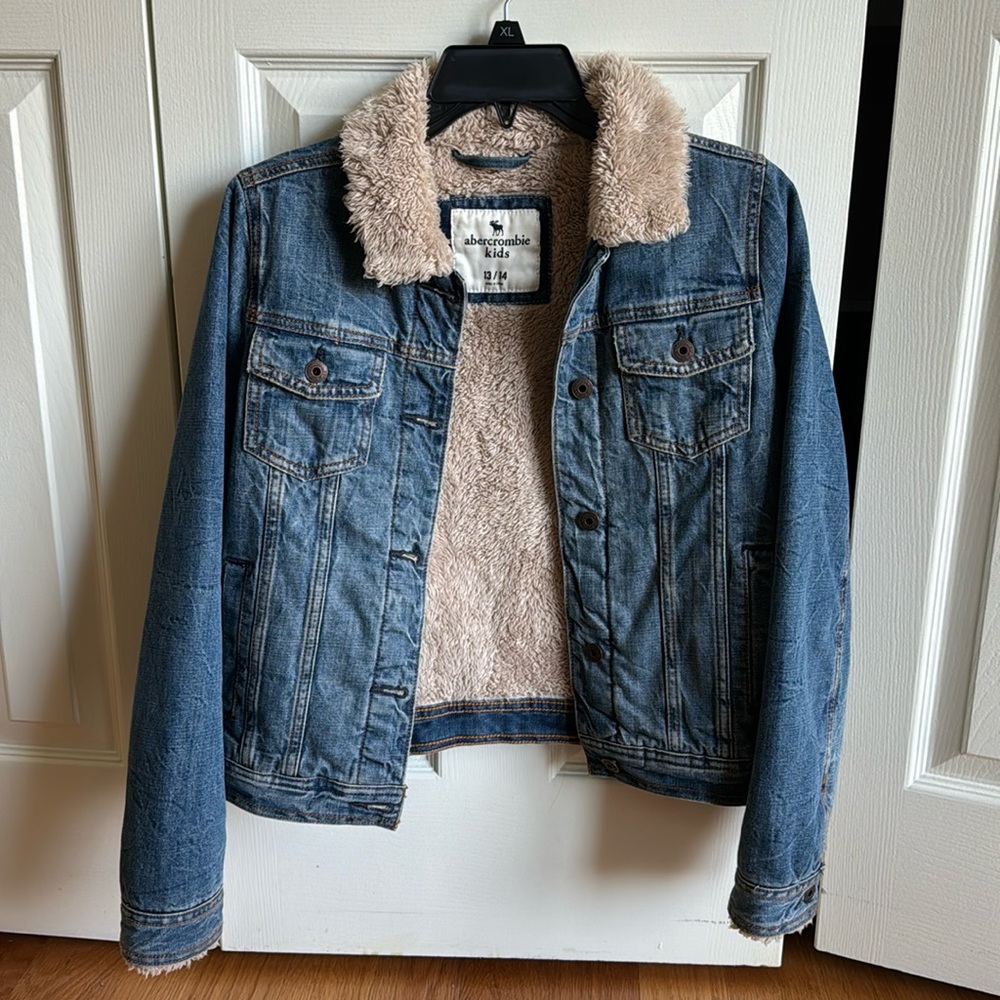 Abercrombie Kids Sherpa/Fur lined Denim Jacket